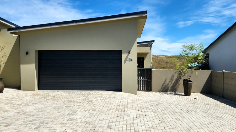 3 Bedroom Property for Sale in Hartenbos Heuwels Western Cape